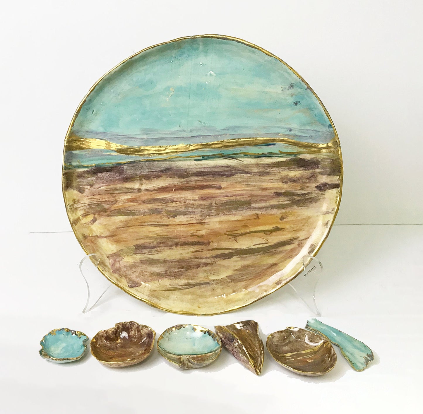 Seder Plate Set with Handpainted Landscape in Desert Hues, Made of Marbled Clay from the Land of Israel, 22k Gold Accents
